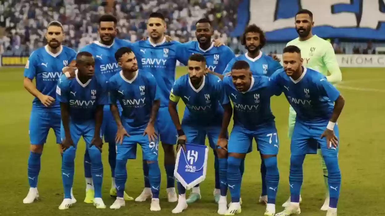 حديث عالمي عن أداء وصدارة الهلال السعودي