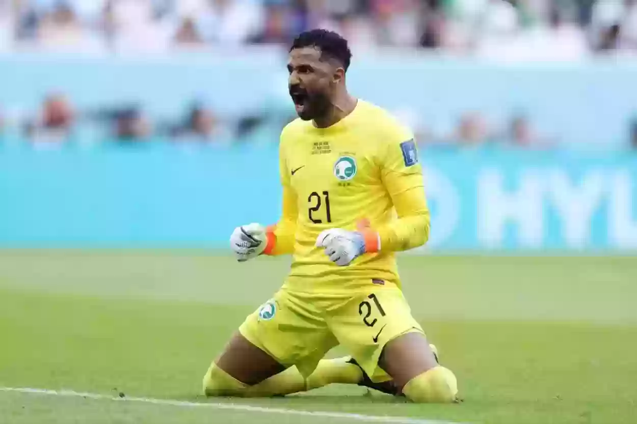  «العويس وميشائيل» يرحلان عن صفوف الهلال السعودي 