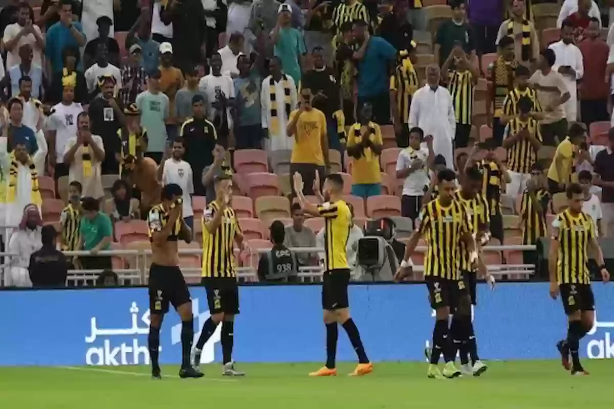 نجم الاتحاد السعودي يوجه رسالة لجماهير العميد بعد الرحيل