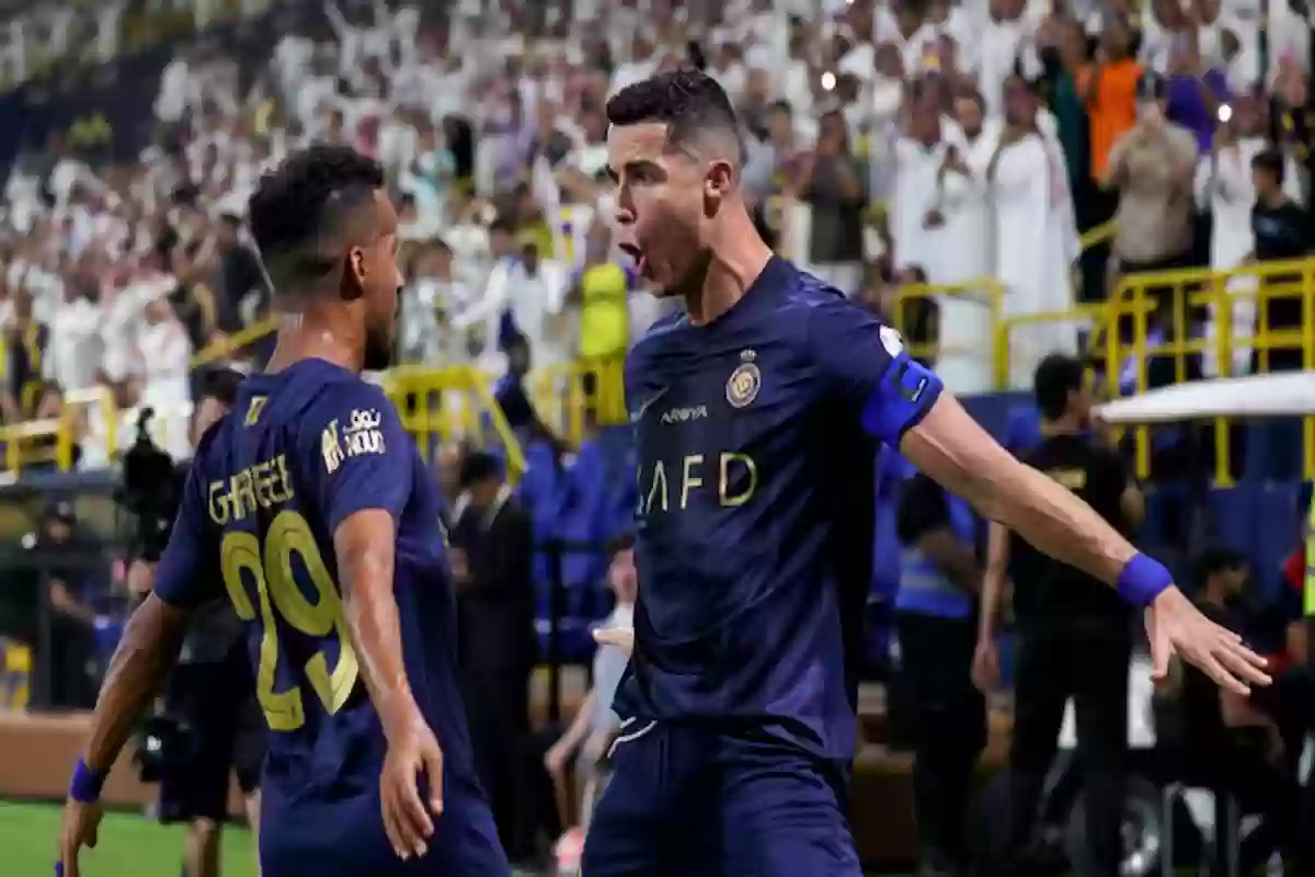 الأسطورة يقود النصر!!