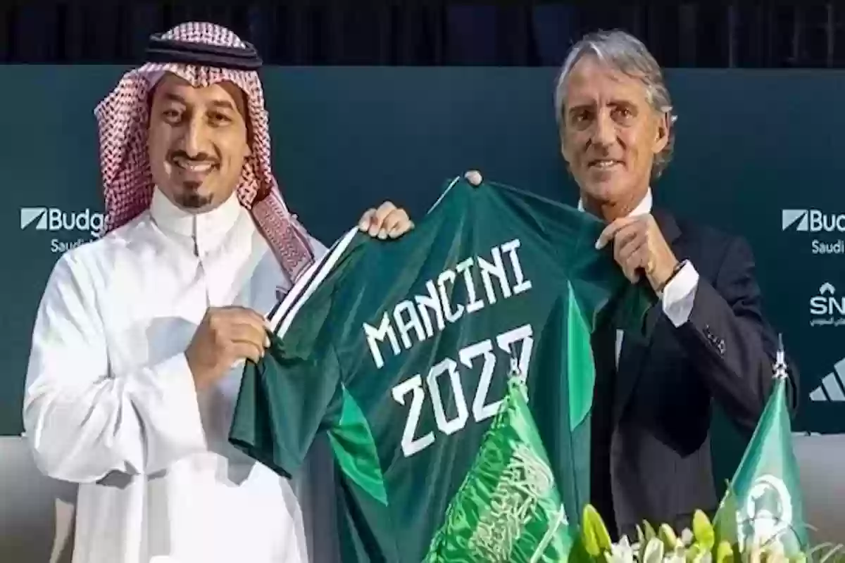  خيمي يكشف حل أزمة المنتخب السعودية ورأيه في مستوى مانشيني