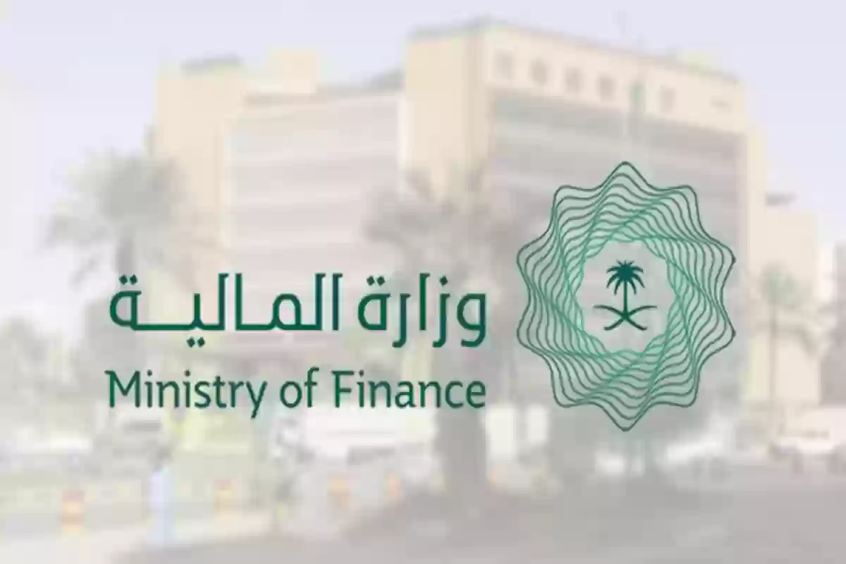 الرواتب العالية في السعودية والمهن المطلوبة في سوق العمل 1446