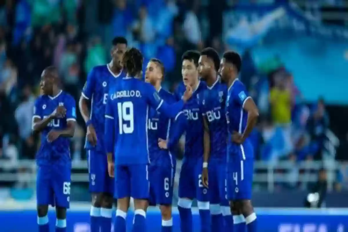 الطاقم الطبي لفريق الهلال السعودي يؤكد أن إصابة حارس مرمى الفريق بسيطة